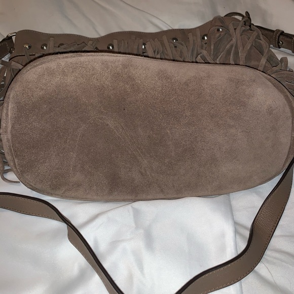 Michael Kors Medium Suede Billy Shoulder Bag - Picture 3 of 6